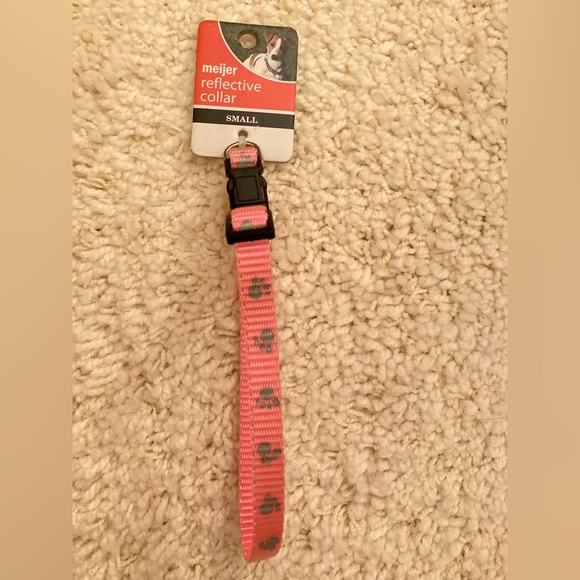 NWT 2 DOG COLLARS RHINESTONE BLING RED PAW PRINT PINK - Picture 4 of 7